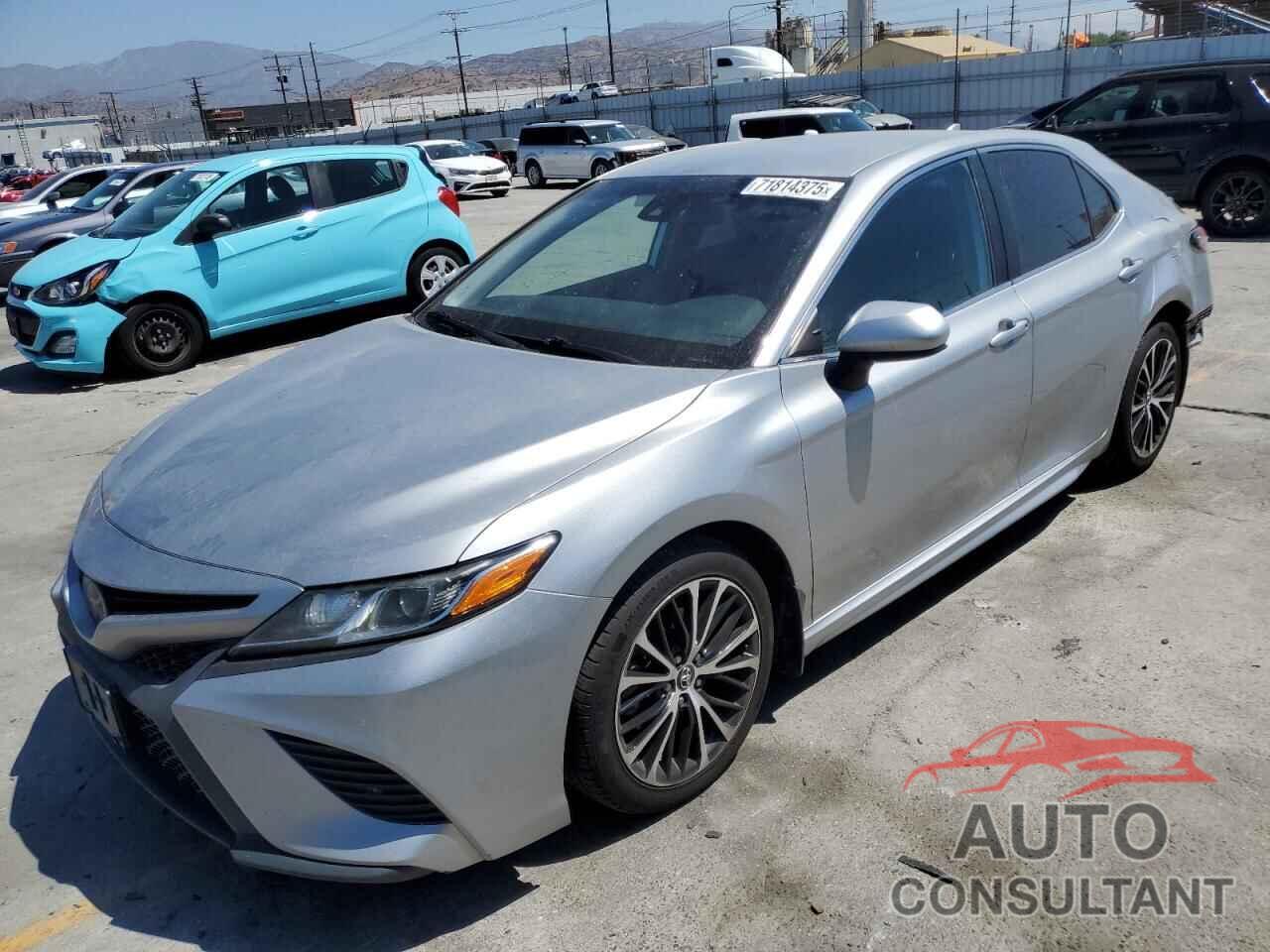 TOYOTA CAMRY 2020 - 4T1G11AK0LU944455