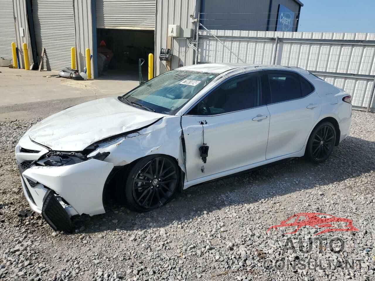 TOYOTA CAMRY 2022 - 4T1K61AKXNU030695