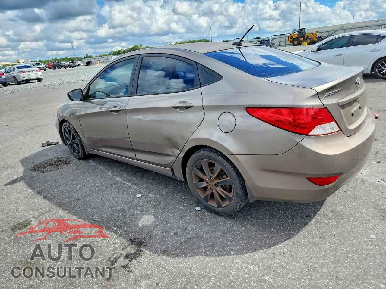 HYUNDAI ACCENT 2014 - KMHCU4AE5EU595894
