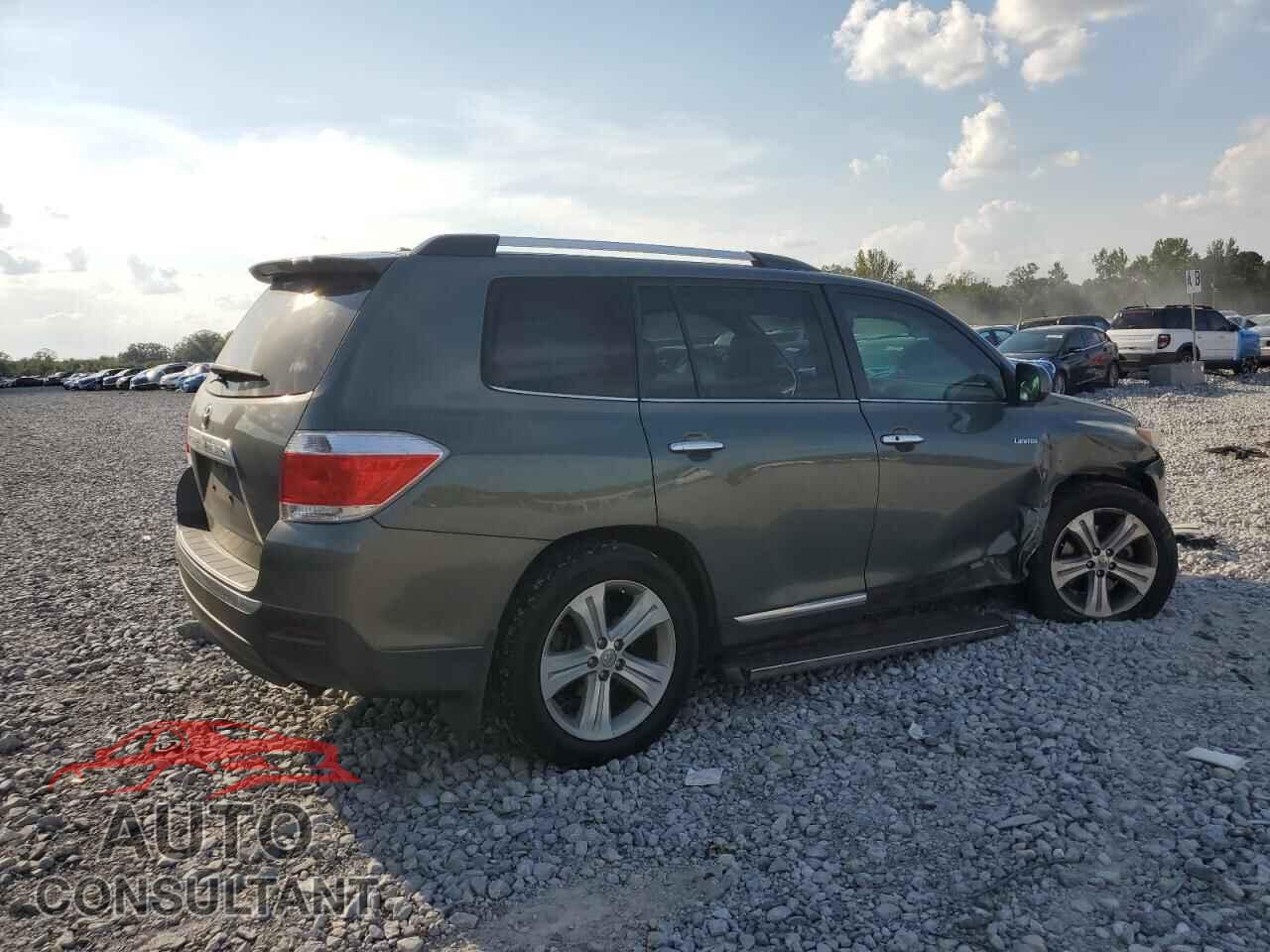 TOYOTA HIGHLANDER 2013 - 5TDYK3EH8DS117132