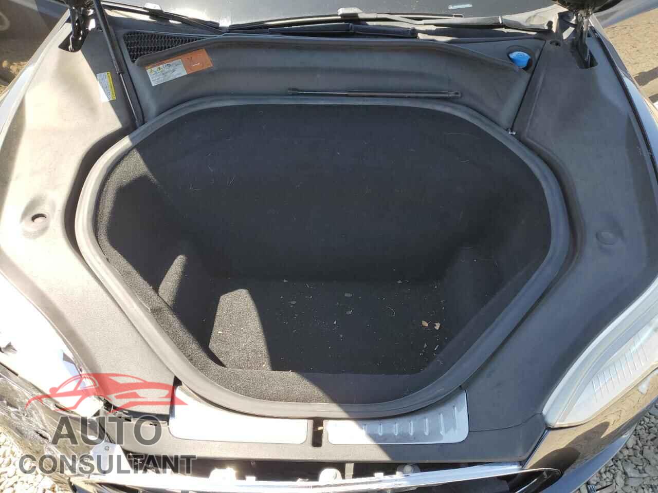 TESLA MODEL S 2016 - 5YJSA1E27GF122291