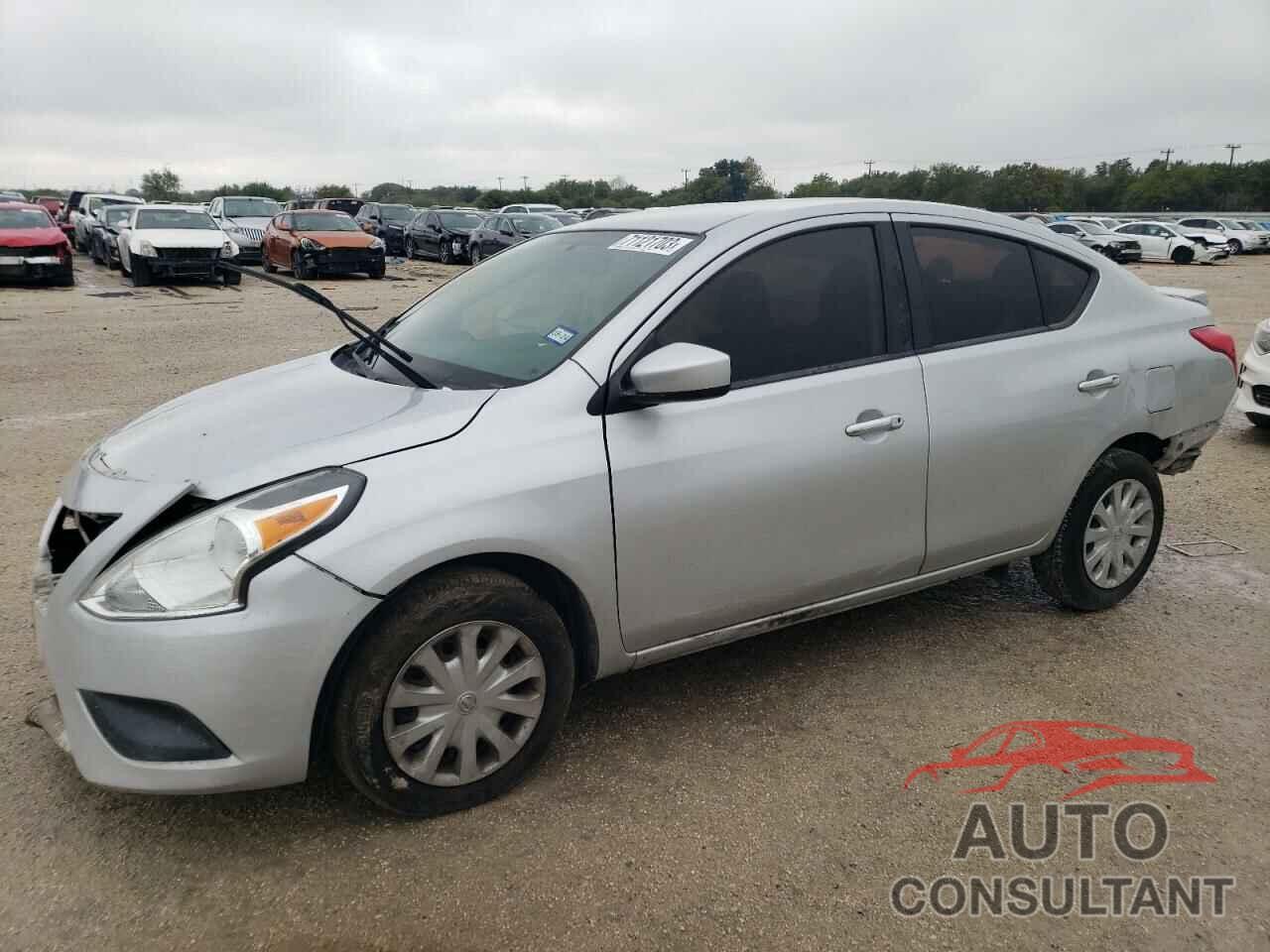 NISSAN VERSA 2018 - 3N1CN7AP2JL866809