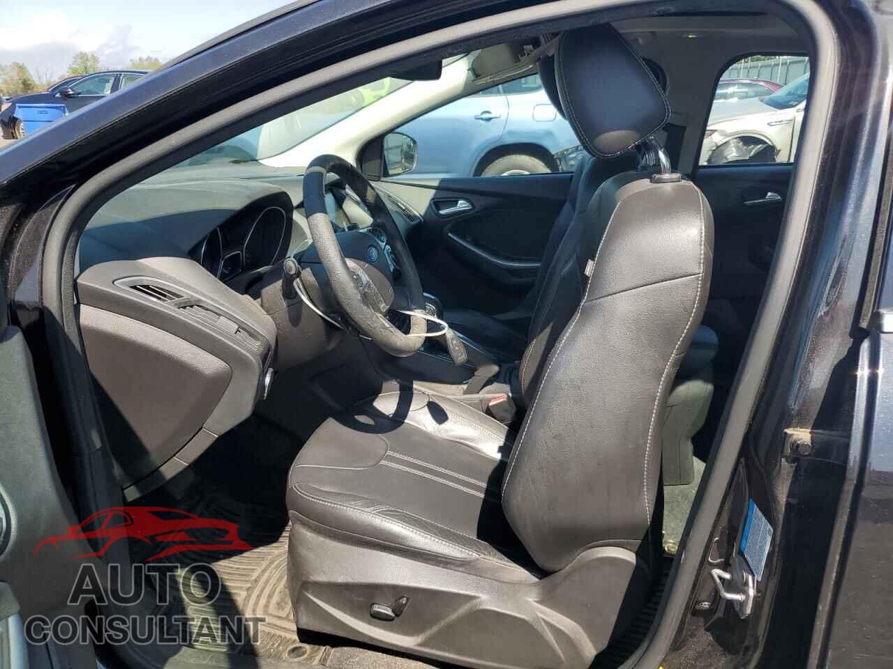 FORD FOCUS 2012 - 1FAHP3N28CL360720