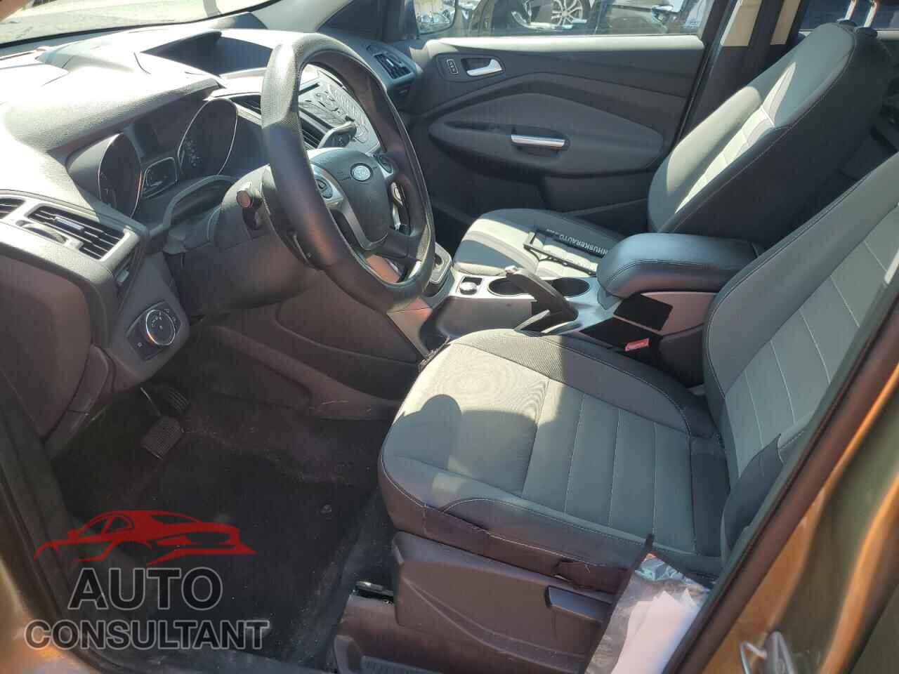 FORD ESCAPE 2013 - 1FMCU0G90DUA00564