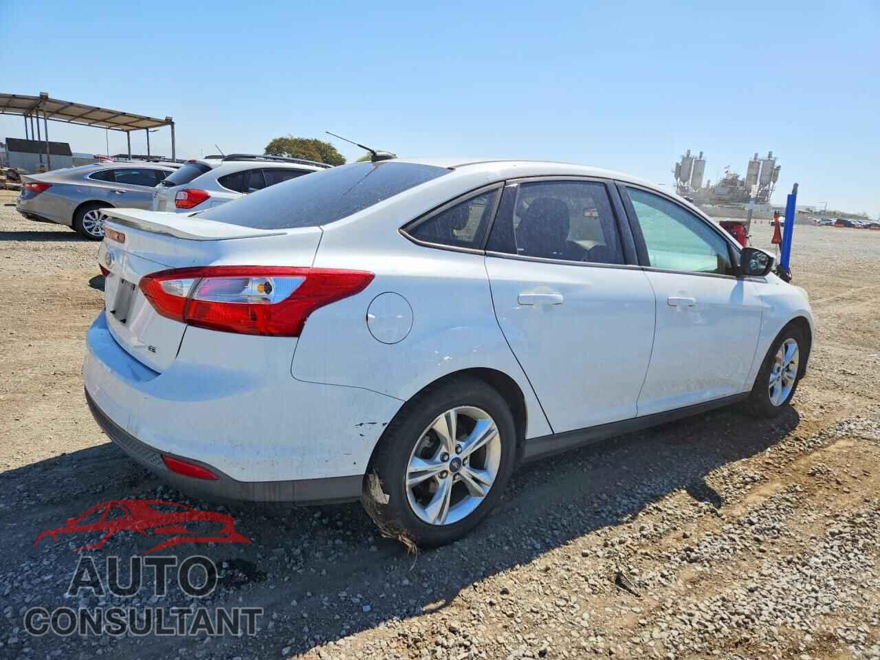 FORD FOCUS 2012 - 1FAHP3F2XCL467928