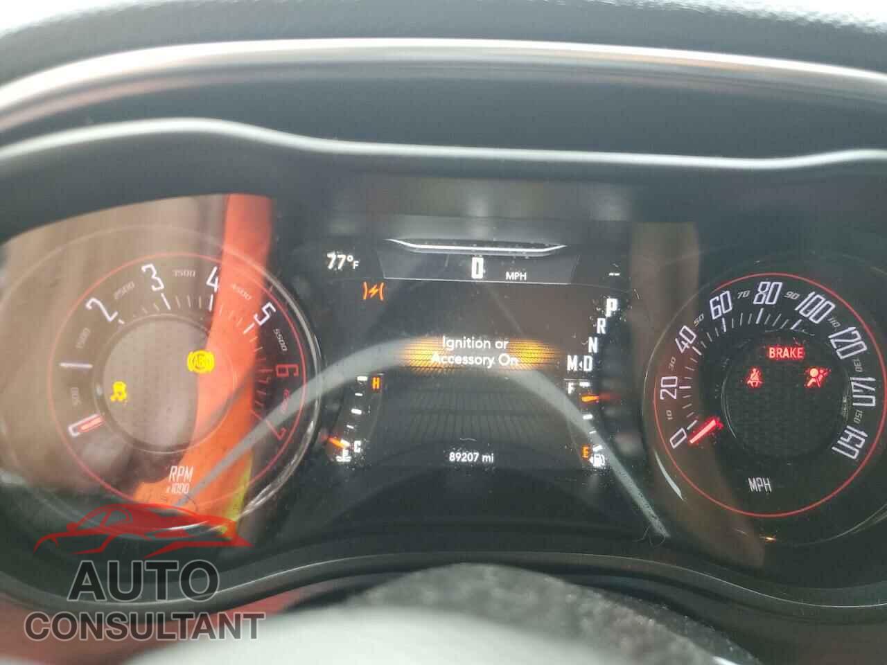 DODGE CHALLENGER 2018 - 2C3CDZBT3JH155107