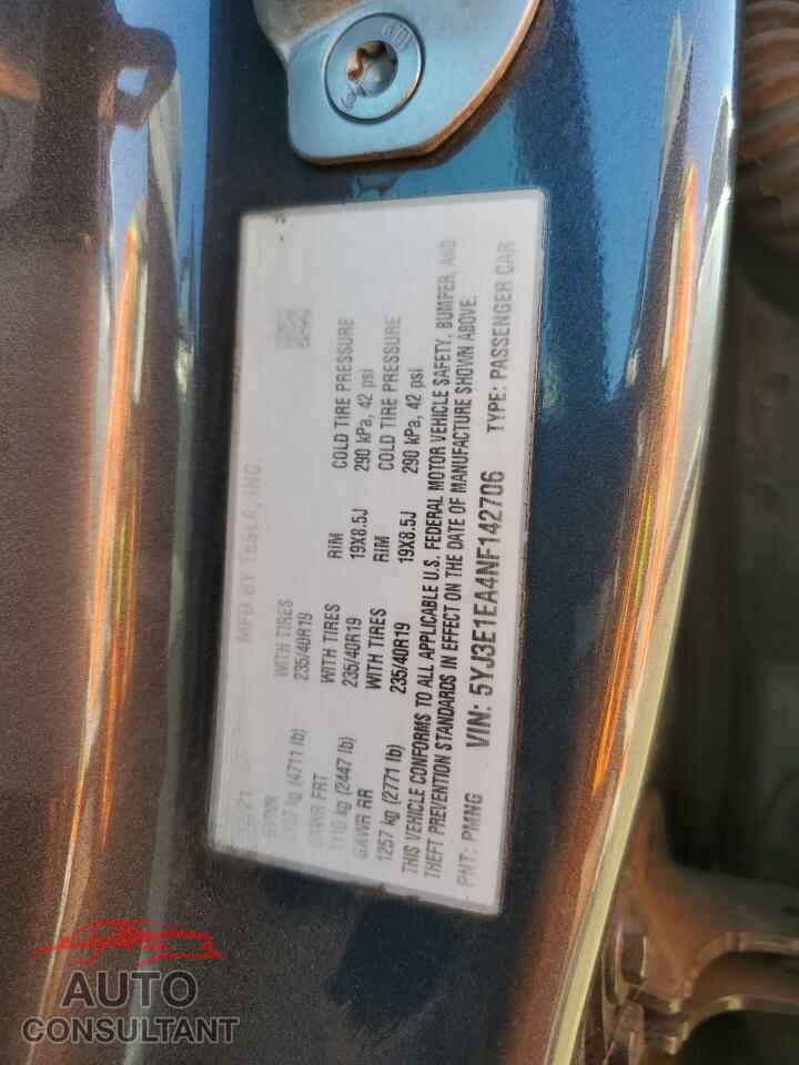 TESLA MODEL 3 2022 - 5YJ3E1EA4NF142706