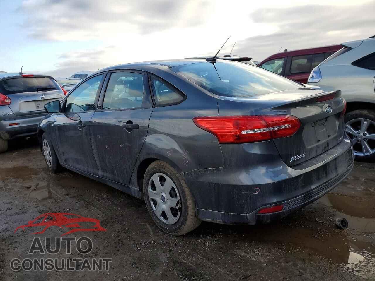 FORD FOCUS 2015 - 1FADP3E26FL253586