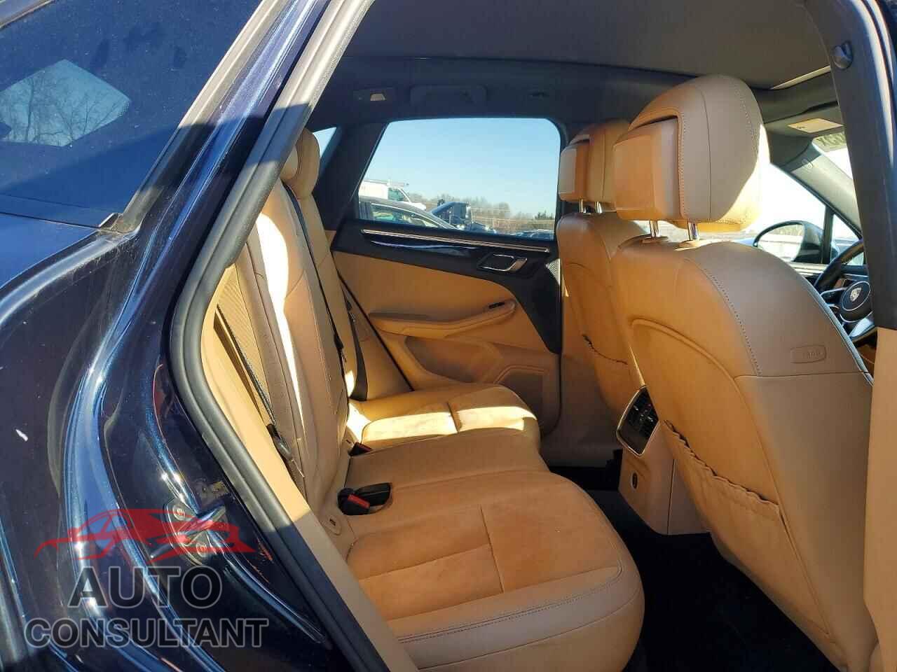 PORSCHE MACAN 2017 - WP1AA2A57HLB03982