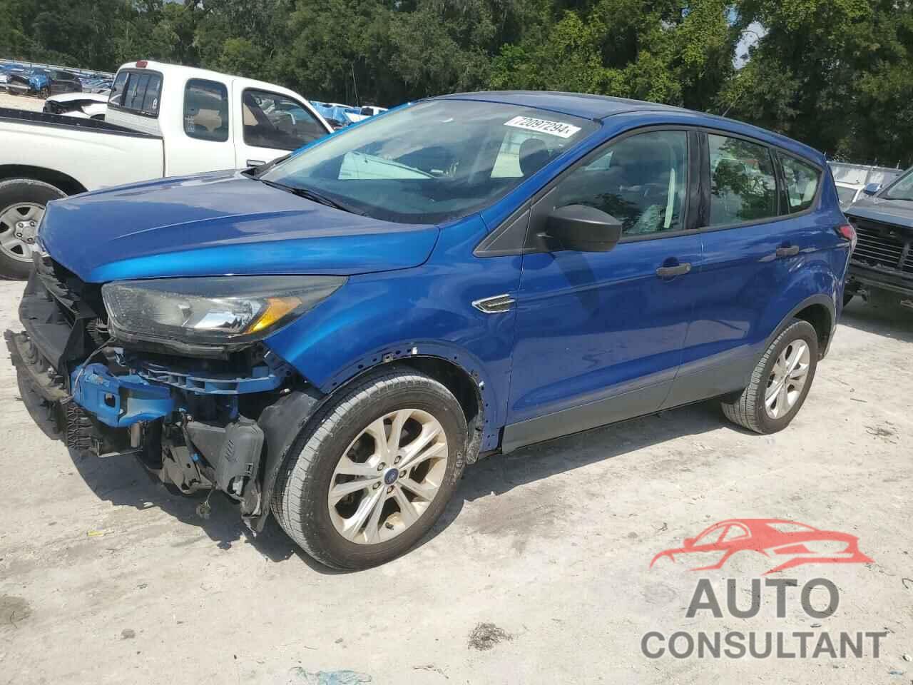 FORD ESCAPE 2018 - 1FMCU0F71JUA35867