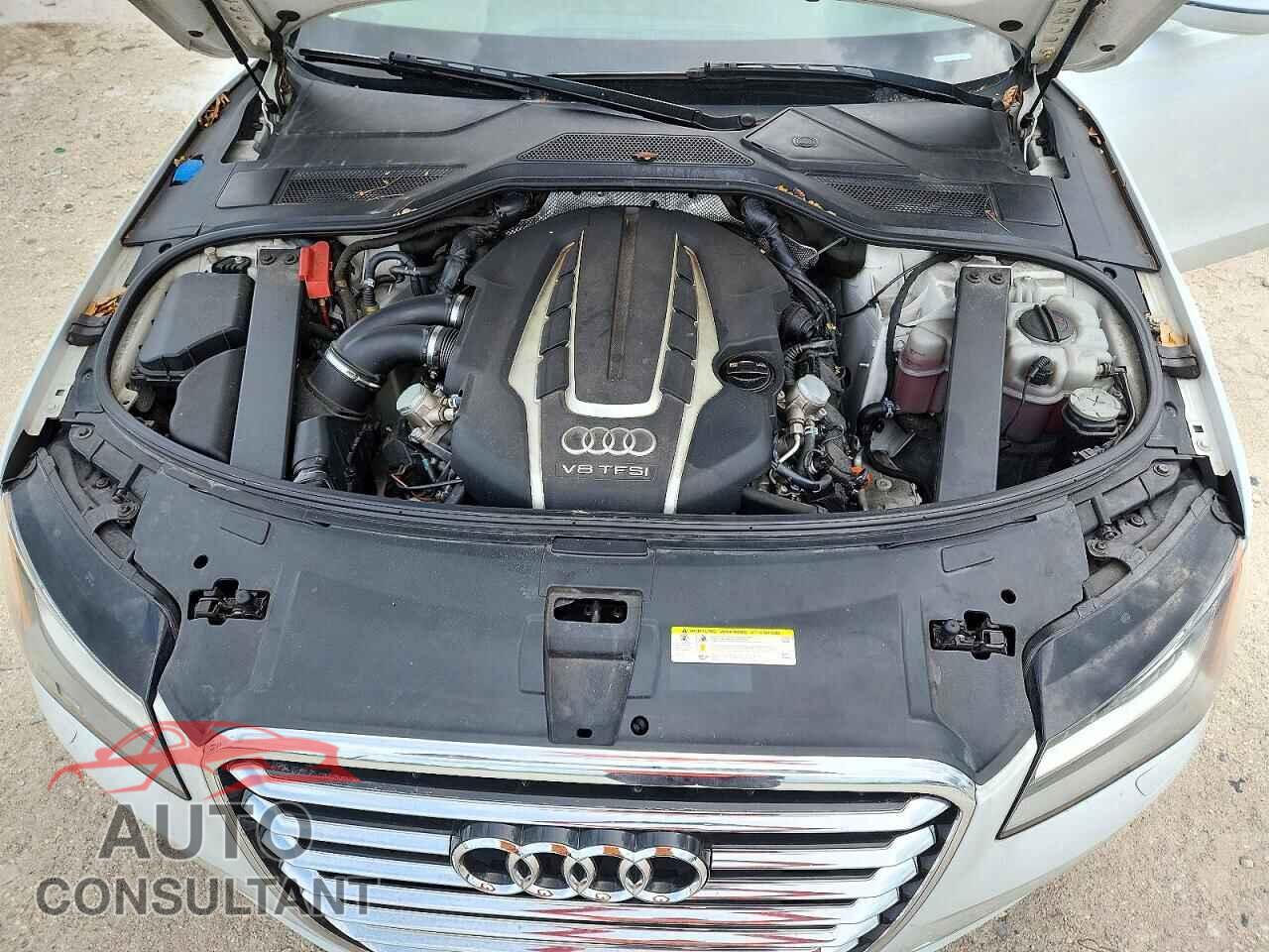 AUDI A8 2013 - WAUR2AFD6DN008935