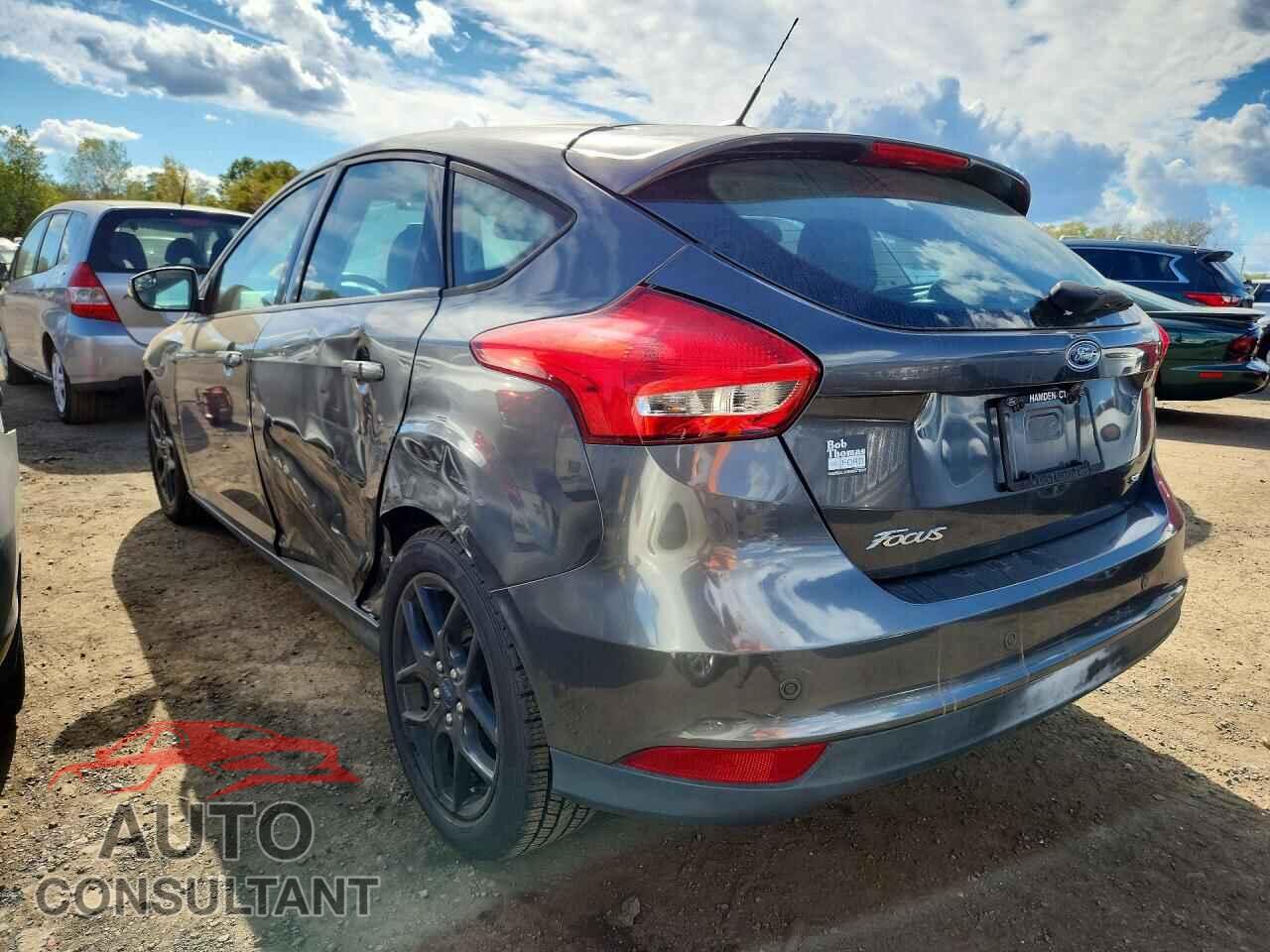 FORD FOCUS 2016 - 1FADP3K29GL332935