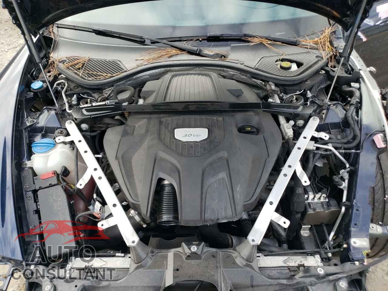 PORSCHE PANAMERA 2018 - WP0AA2A72JL112310