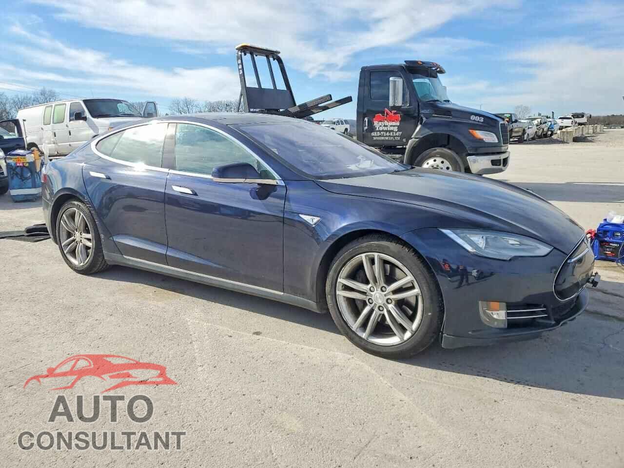 TESLA MODEL S 2015 - 5YJSA1H26FF080920