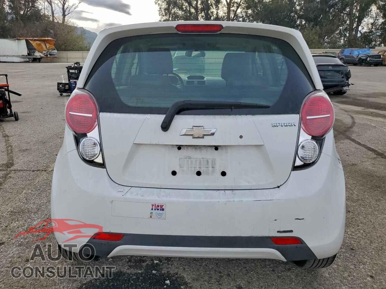 CHEVROLET SPARK 2015 - KL8CA6S99FC801437