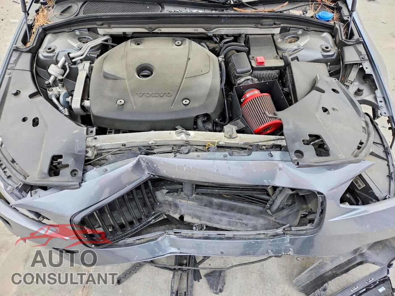 VOLVO S90 2017 - YV1A22ML2H1001553