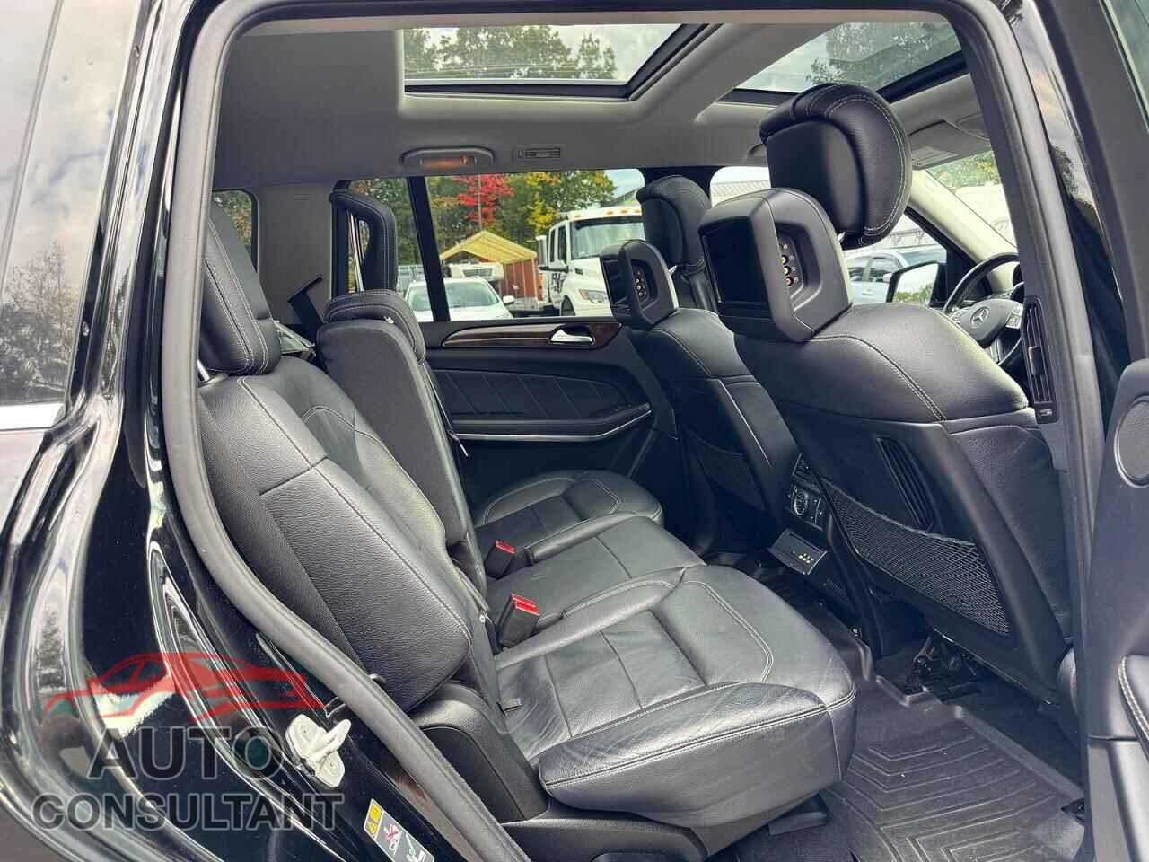 MERCEDES-BENZ GL-CLASS 2015 - 4JGDF7DE4FA511188
