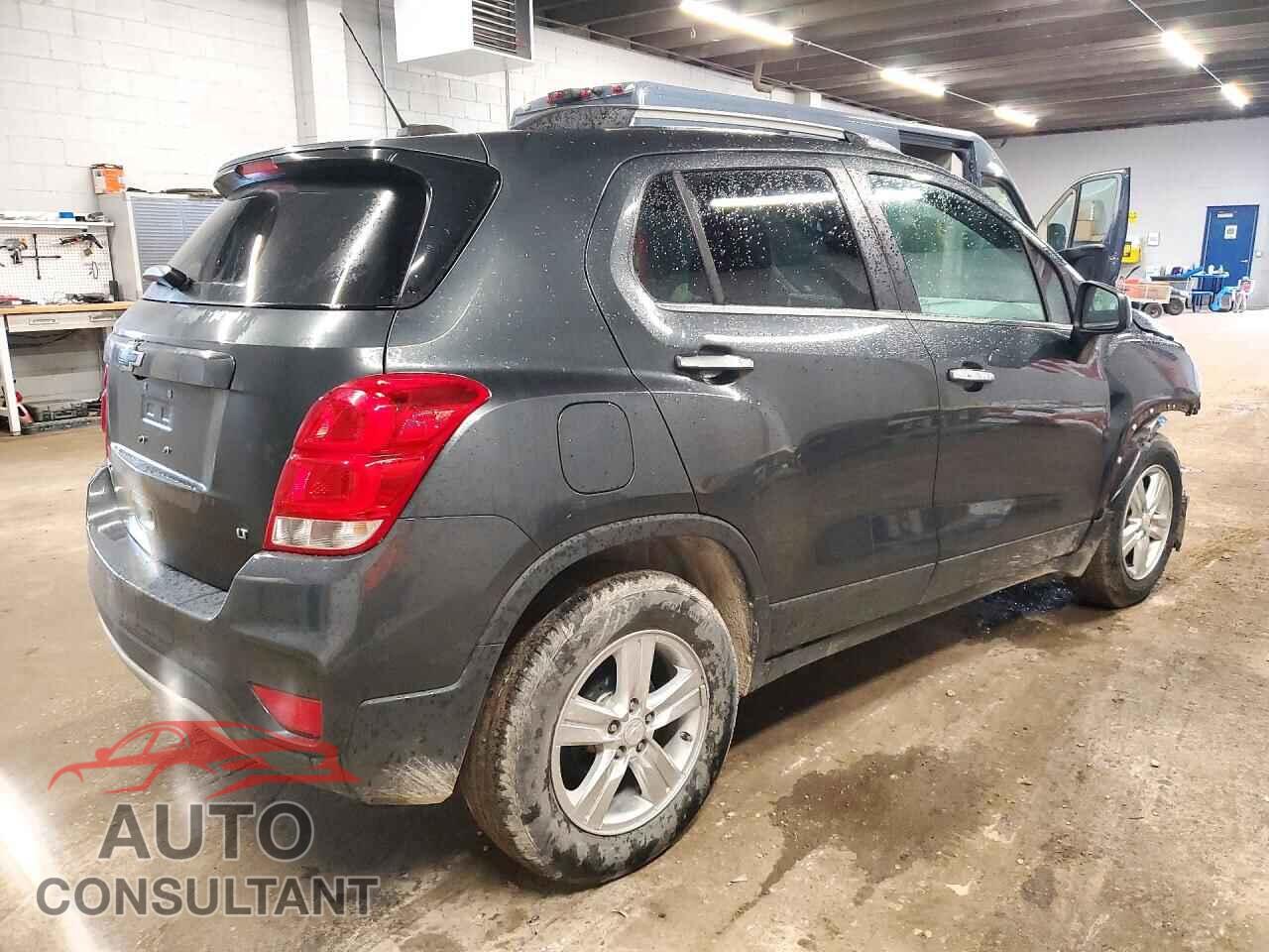 CHEVROLET TRAX 2019 - 3GNCJLSBXKL405015