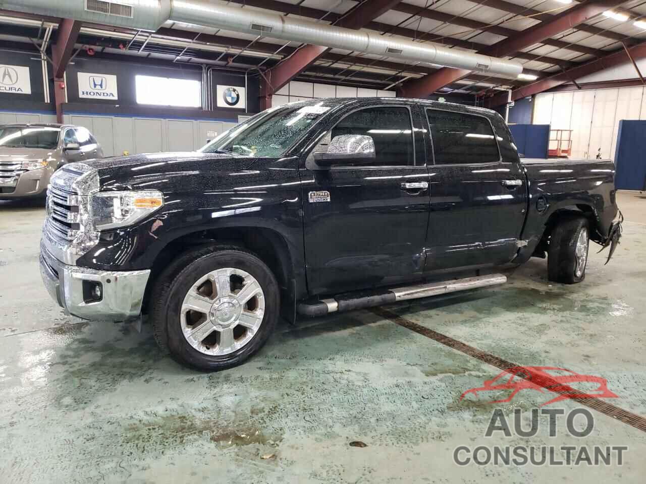 TOYOTA TUNDRA 2021 - 5TFAY5F12MX022900