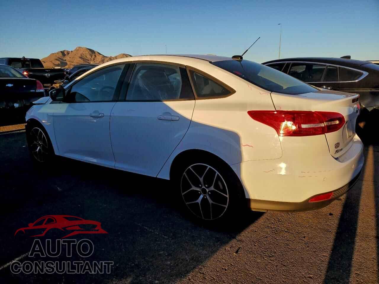 FORD FOCUS 2017 - 1FADP3H26HL343402