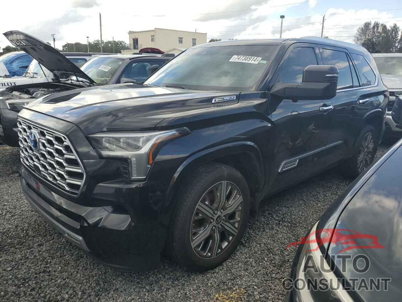 TOYOTA SEQUOIA 2023 - 7SVAAAAA5PX001618