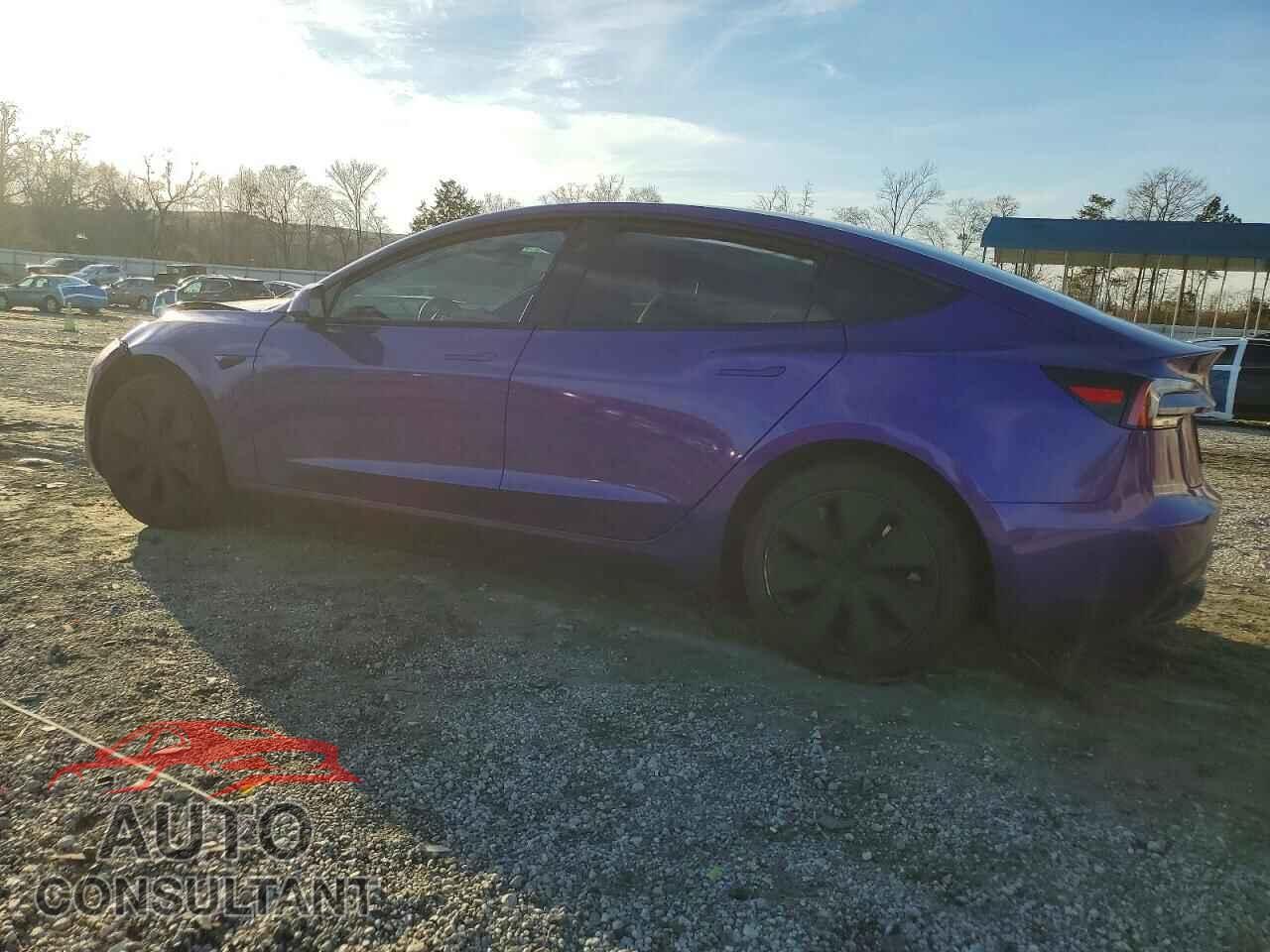 TESLA MODEL 3 2024 - 5YJ3E1EA2RF825459