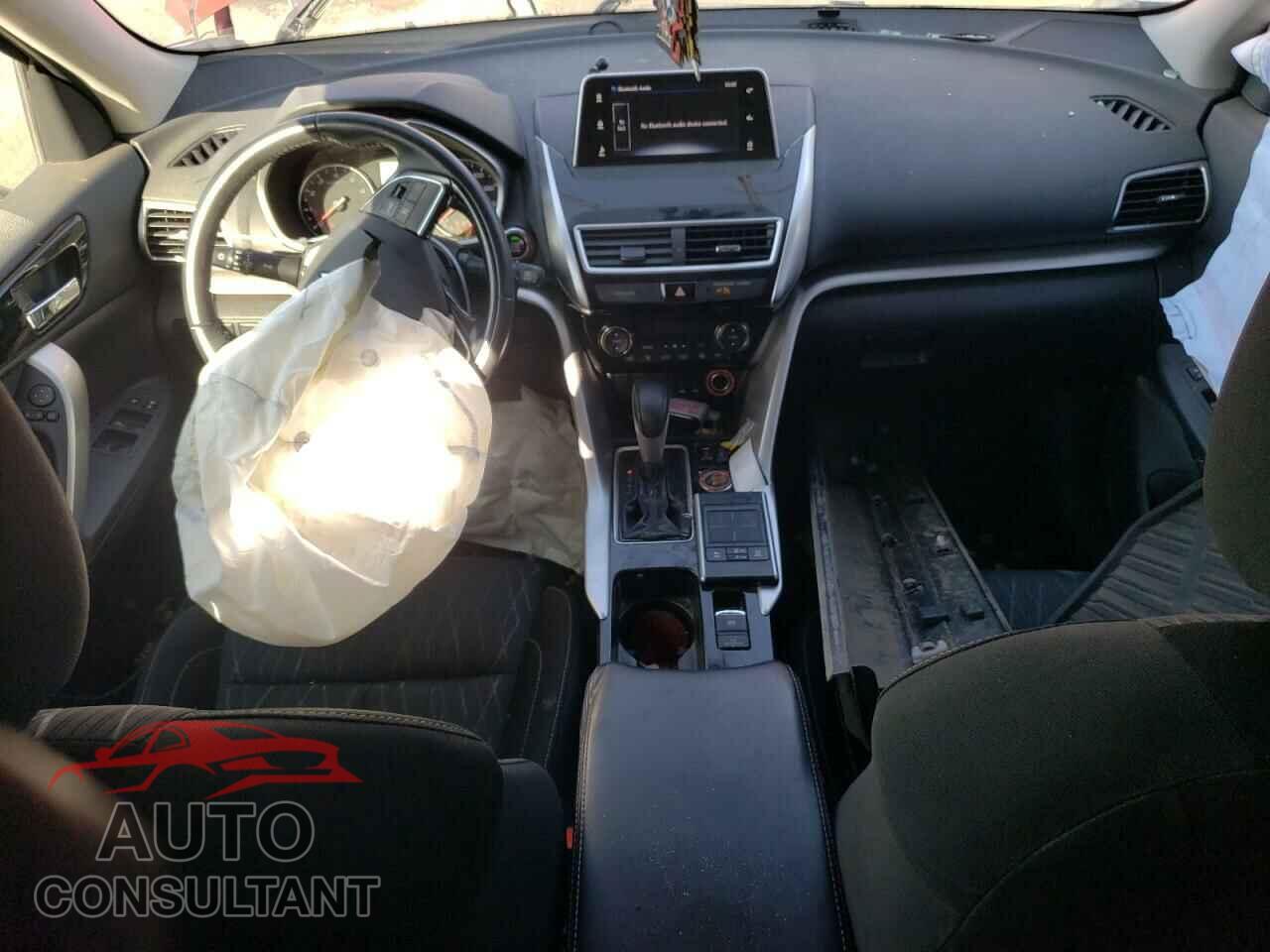 MITSUBISHI ECLIPSE 2018 - JA4AT5AA4JZ039469