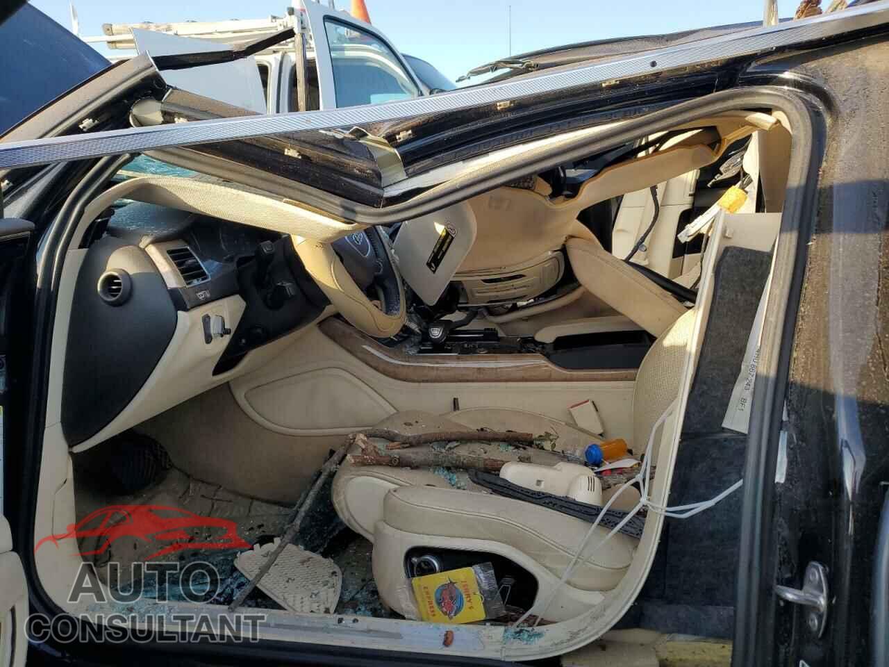 AUDI A8 2012 - WAURVAFD3CN009319