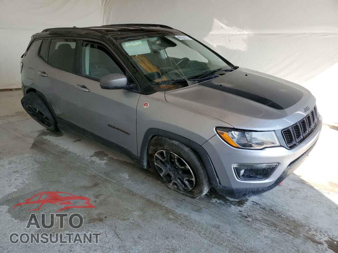 JEEP COMPASS 2020 - 3C4NJDDB3LT208015