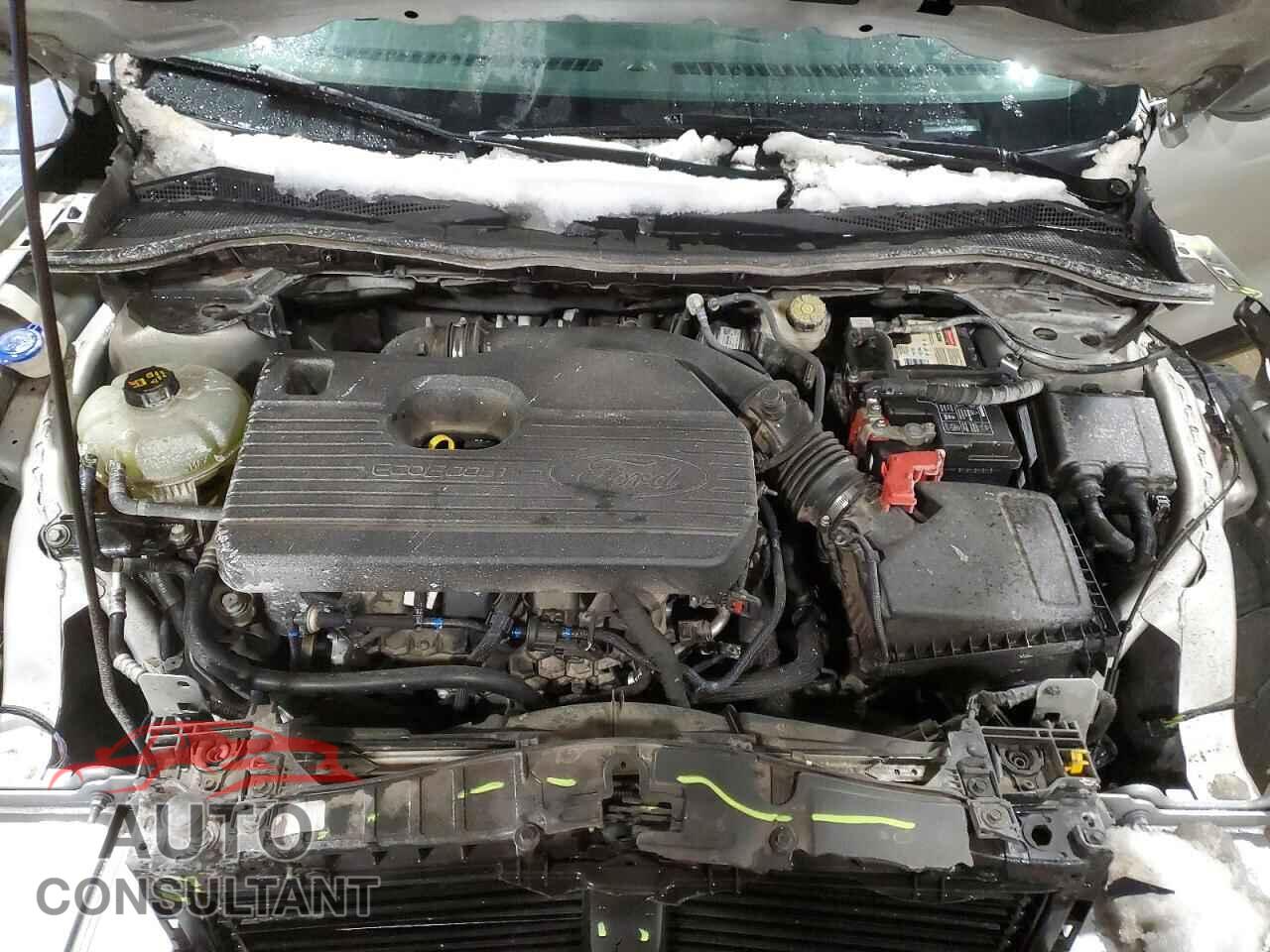 FORD ESCAPE 2020 - 1FMCU9J99LUA20257