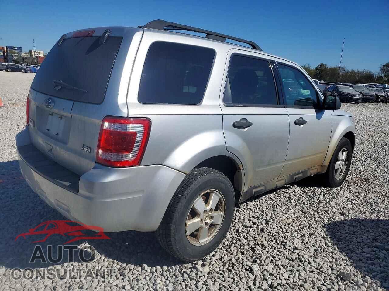 FORD ESCAPE 2010 - 1FMCU0DGXAKA71460