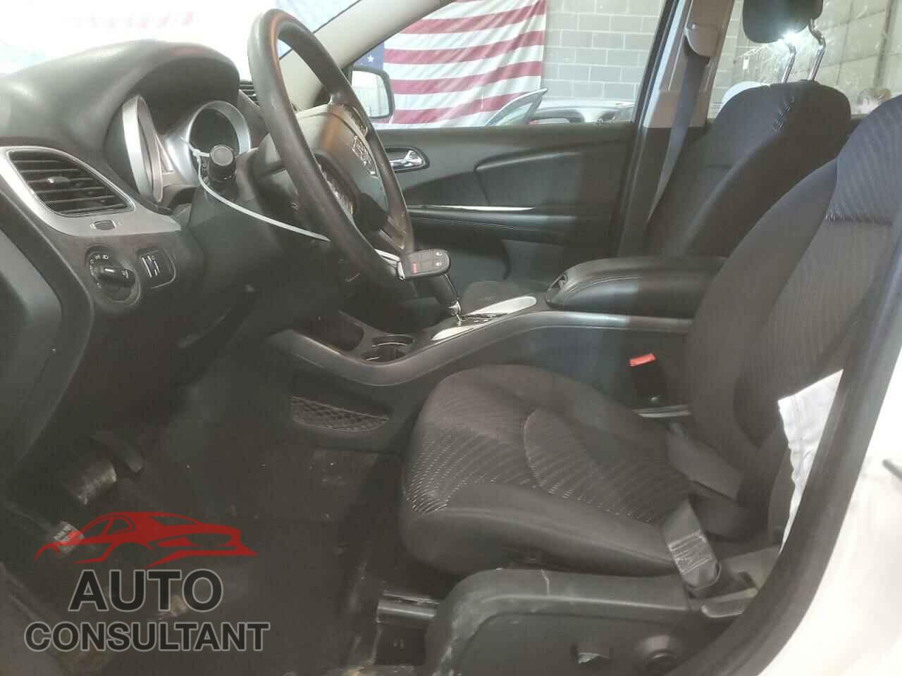 DODGE JOURNEY 2017 - 3C4PDCBG7HT571384