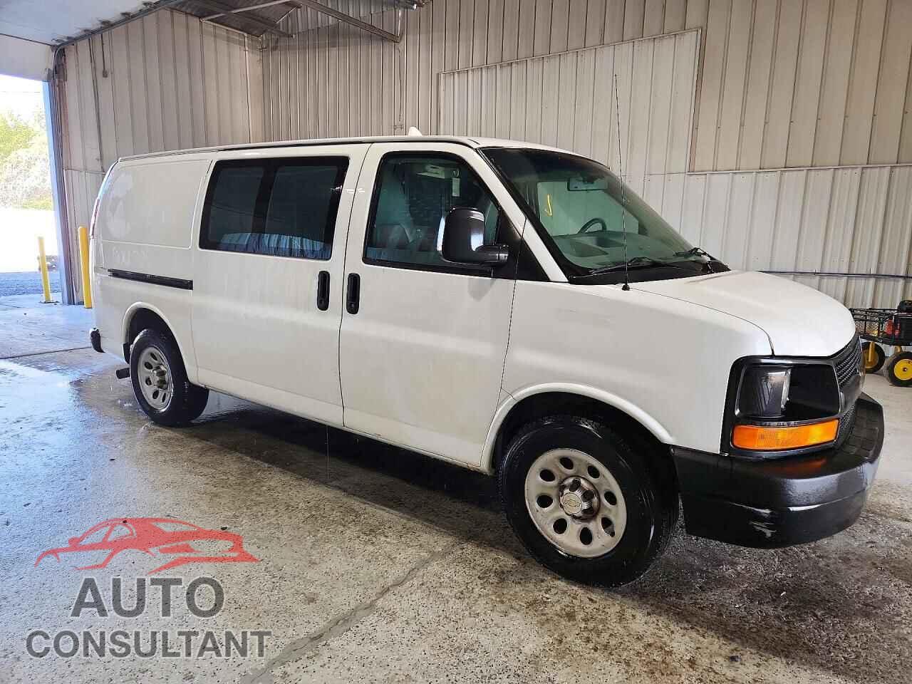 CHEVROLET EXPRESS 2014 - 1GCSGAFX4E1155019
