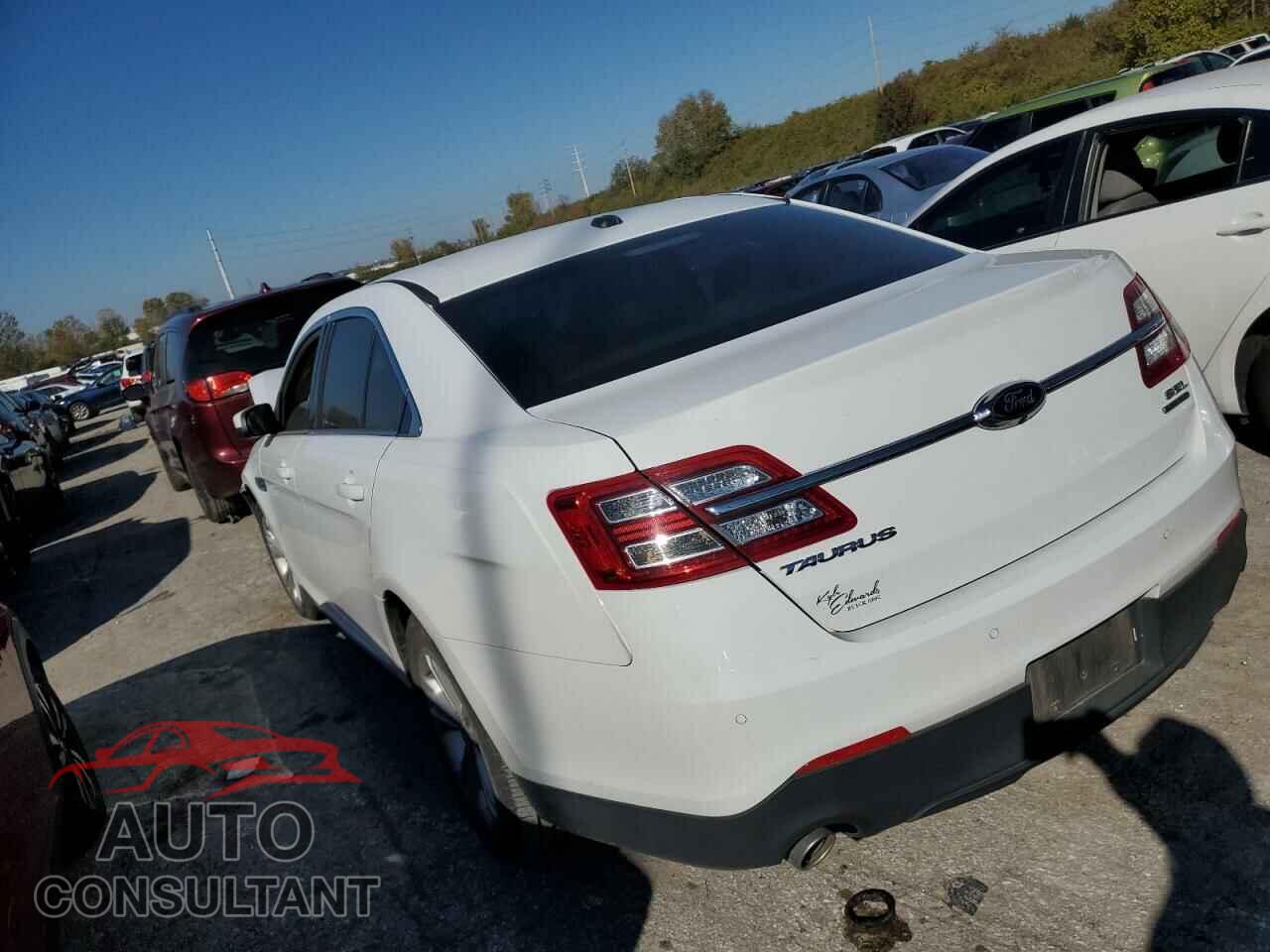 FORD TAURUS 2016 - 1FAHP2E85GG127973