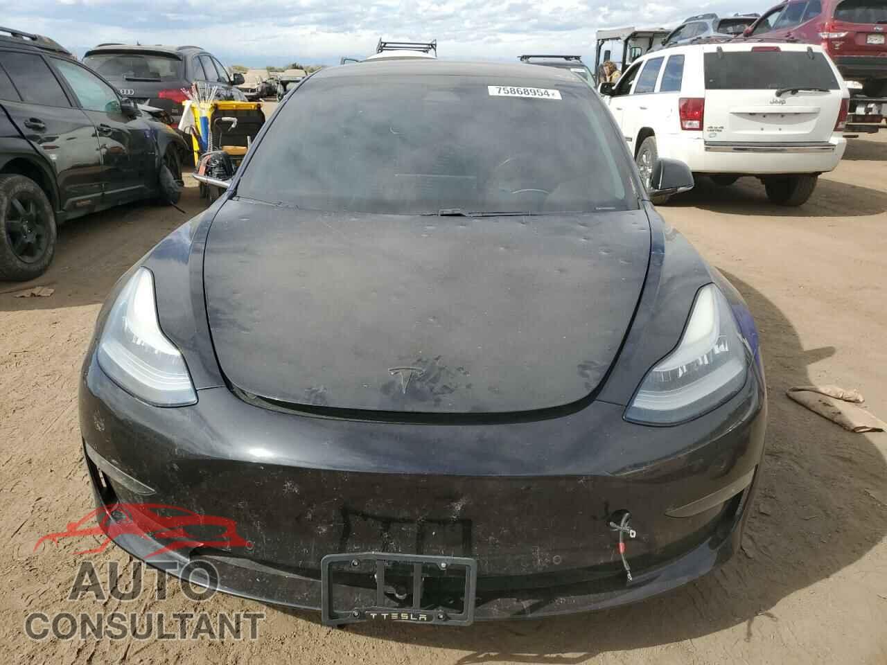 TESLA MODEL 3 2018 - 5YJ3E1EB6JF098209