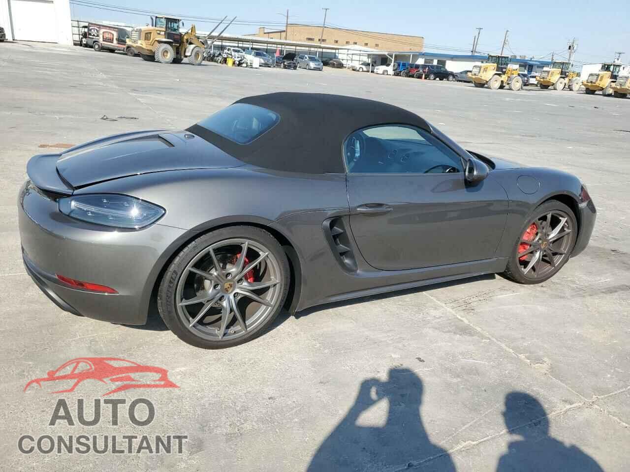 PORSCHE BOXSTER 2021 - WP0CB2A82MS225098