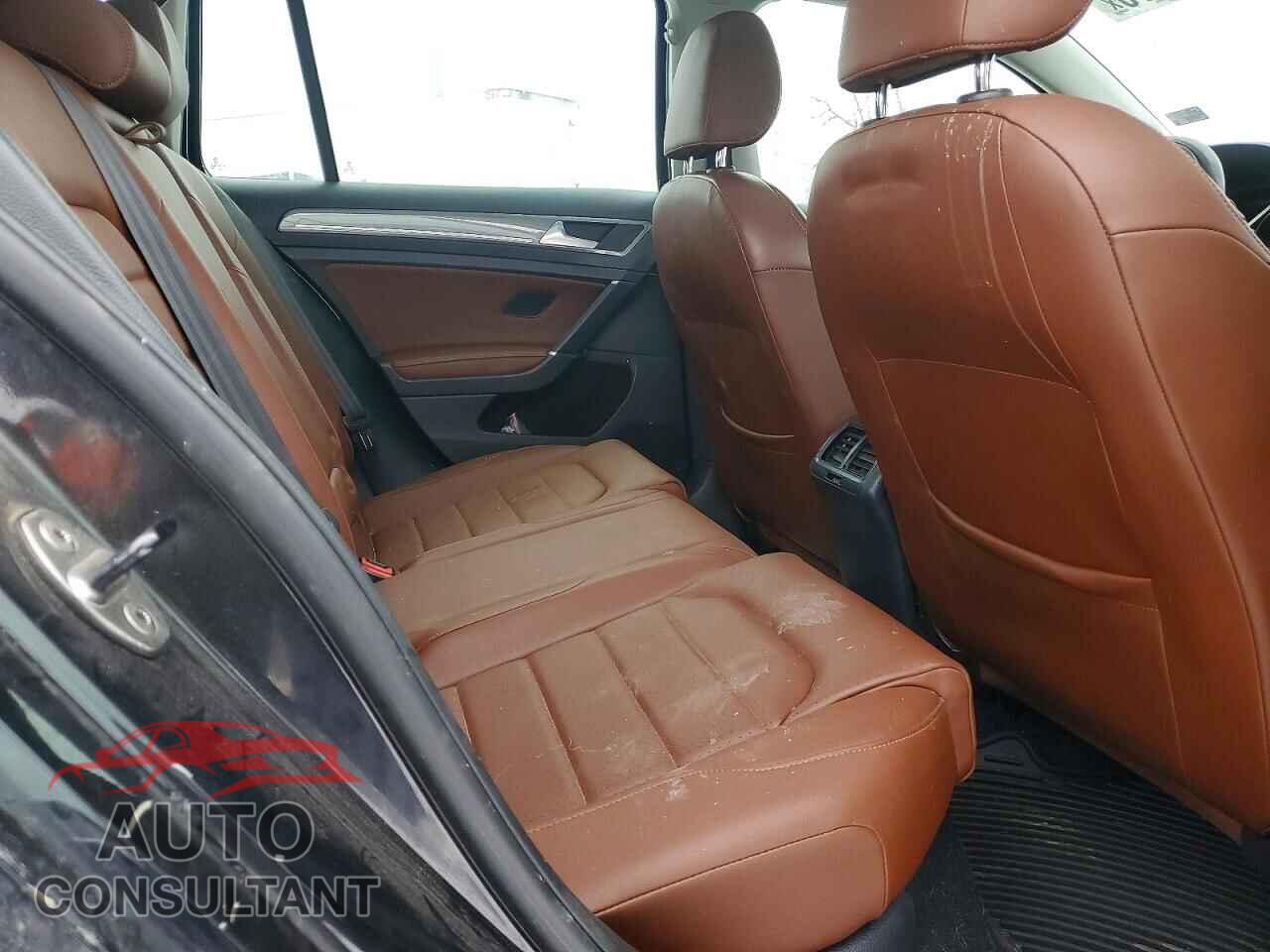 VOLKSWAGEN GOLF 2017 - 3VWH17AU9HM510122