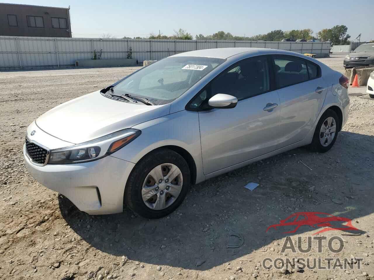 KIA FORTE 2018 - 3KPFK4A71JE225270