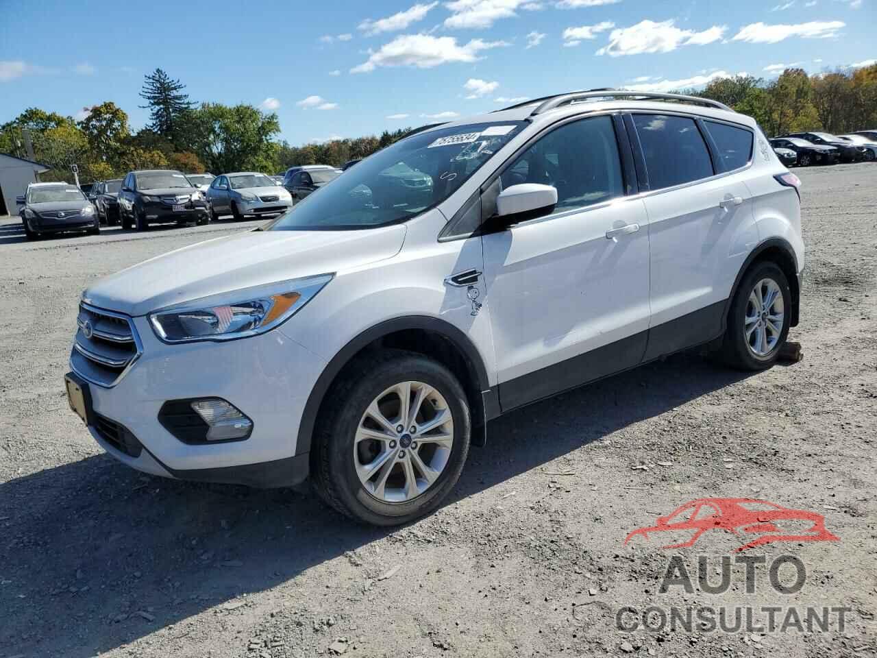 FORD ESCAPE 2018 - 1FMCU0GD7JUC53185