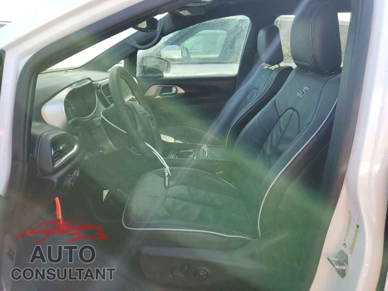CHRYSLER PACIFICA 2023 - 2C4RC1GG4PR630210