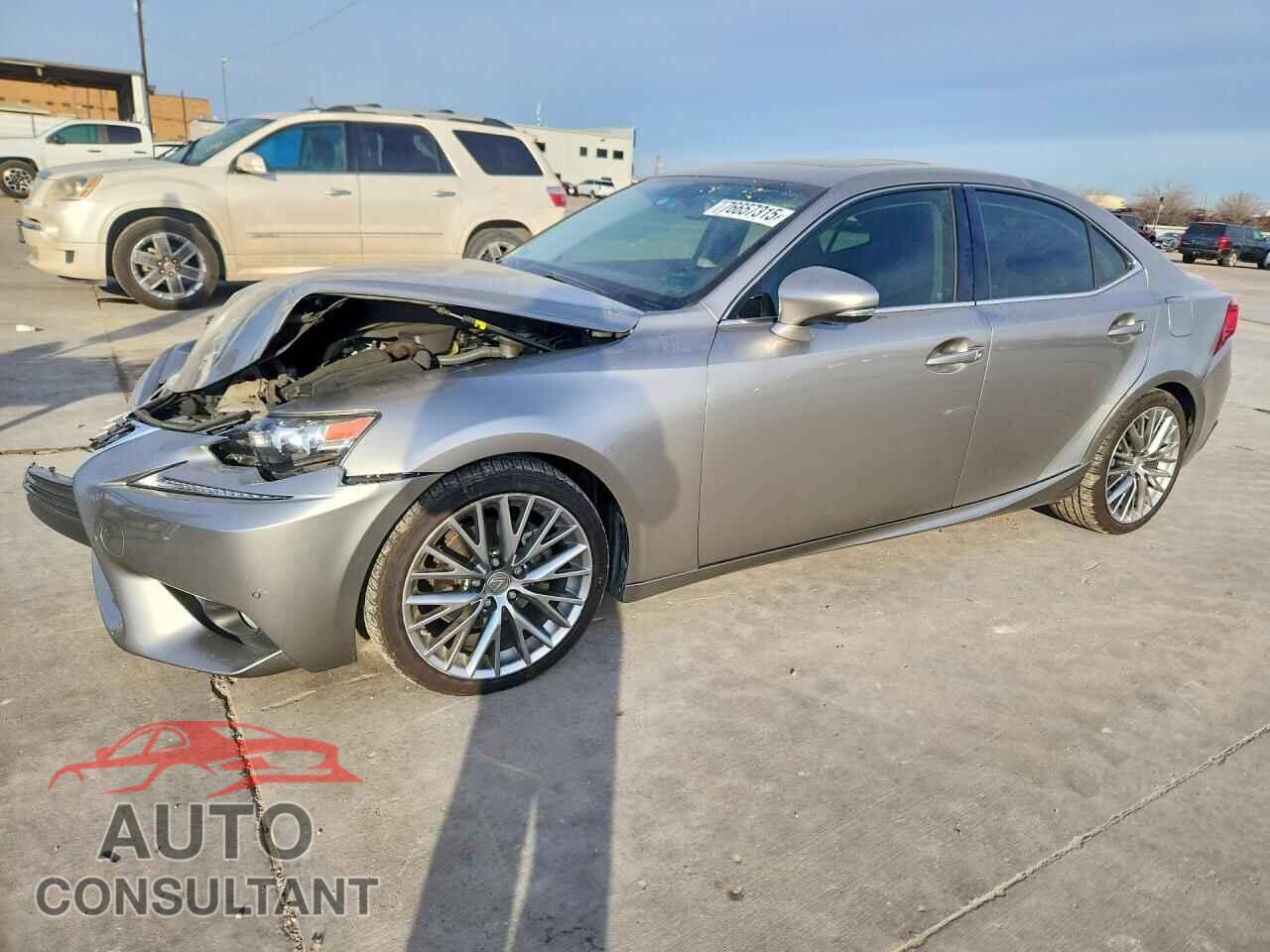 LEXUS IS 2014 - JTHBF1D22E5015021