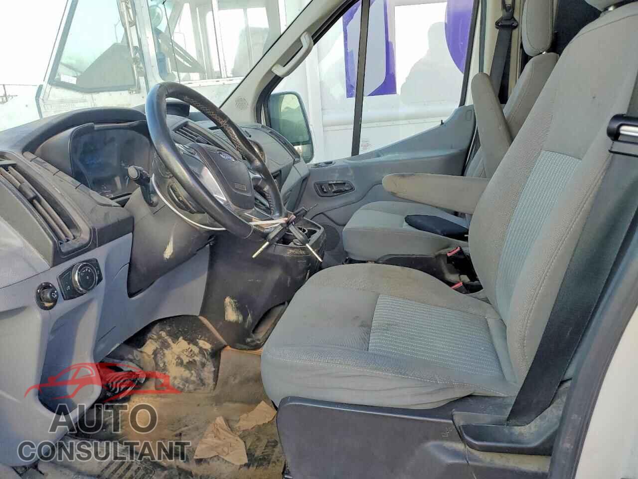 FORD TRANSIT 2017 - 1FTYR2CM2HKB19588