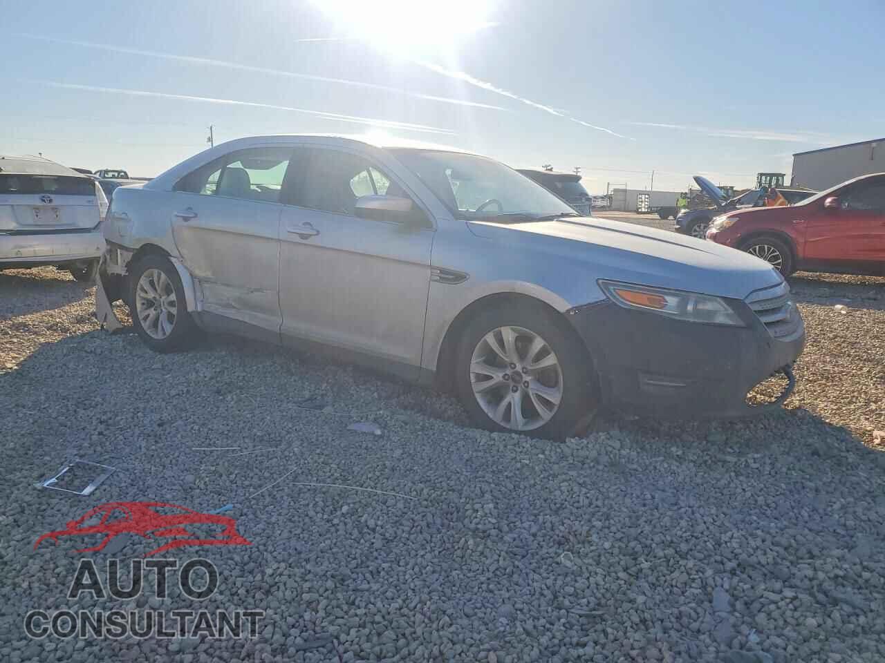FORD TAURUS 2011 - 1FAHP2EW2BG117425
