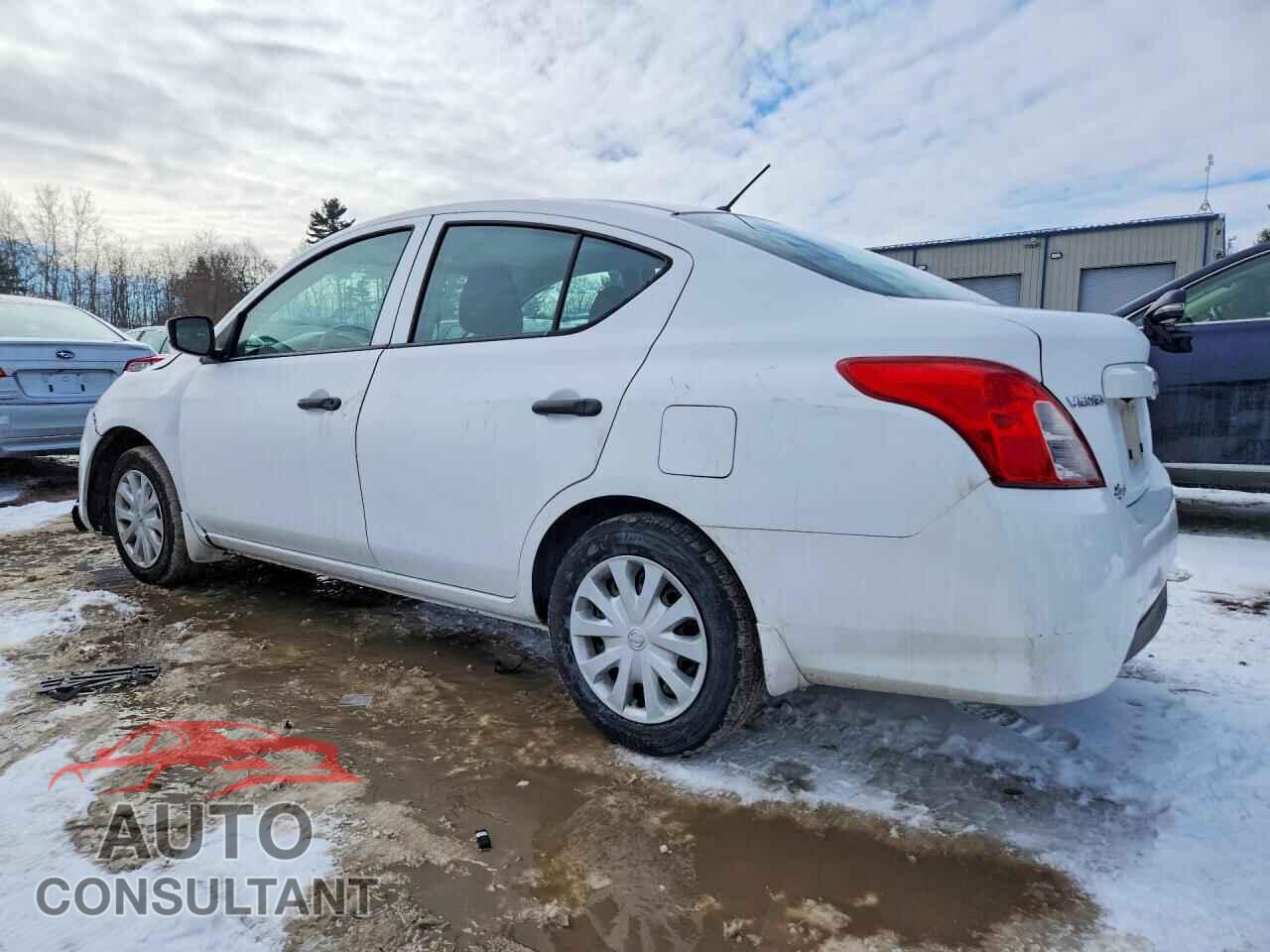 NISSAN VERSA 2019 - 3N1CN7AP3KL871518