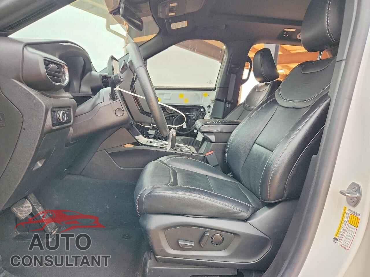 FORD EXPLORER 2023 - 1FM5K8GC0PGB81015