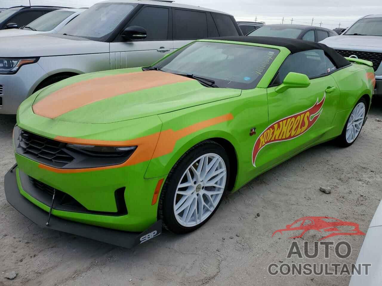 CHEVROLET CAMARO 2019 - 1G1FB3DS3K0143036