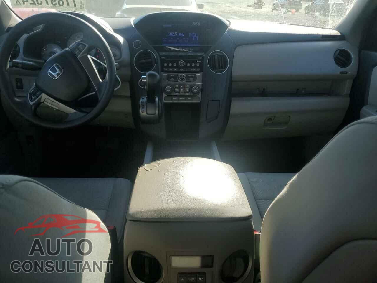 HONDA PILOT 2013 - 5FNYF4H20DB015507