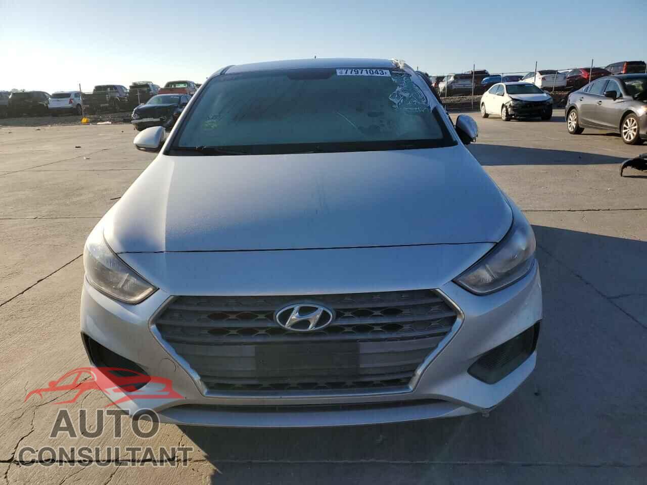 HYUNDAI ACCENT 2018 - 3KPC24A32JE010674