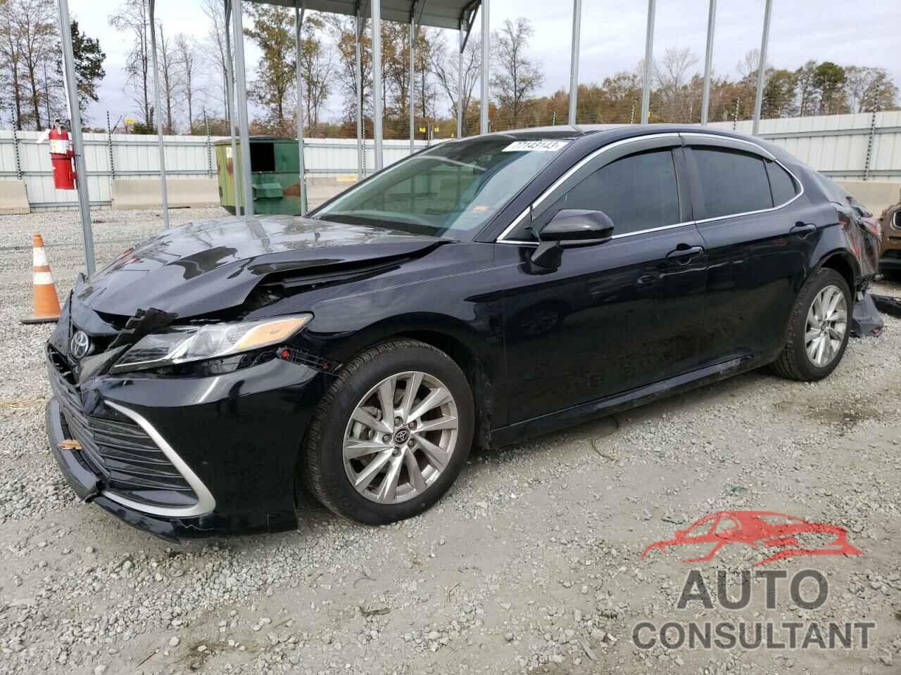 TOYOTA CAMRY 2021 - 4T1C11AK4MU443651