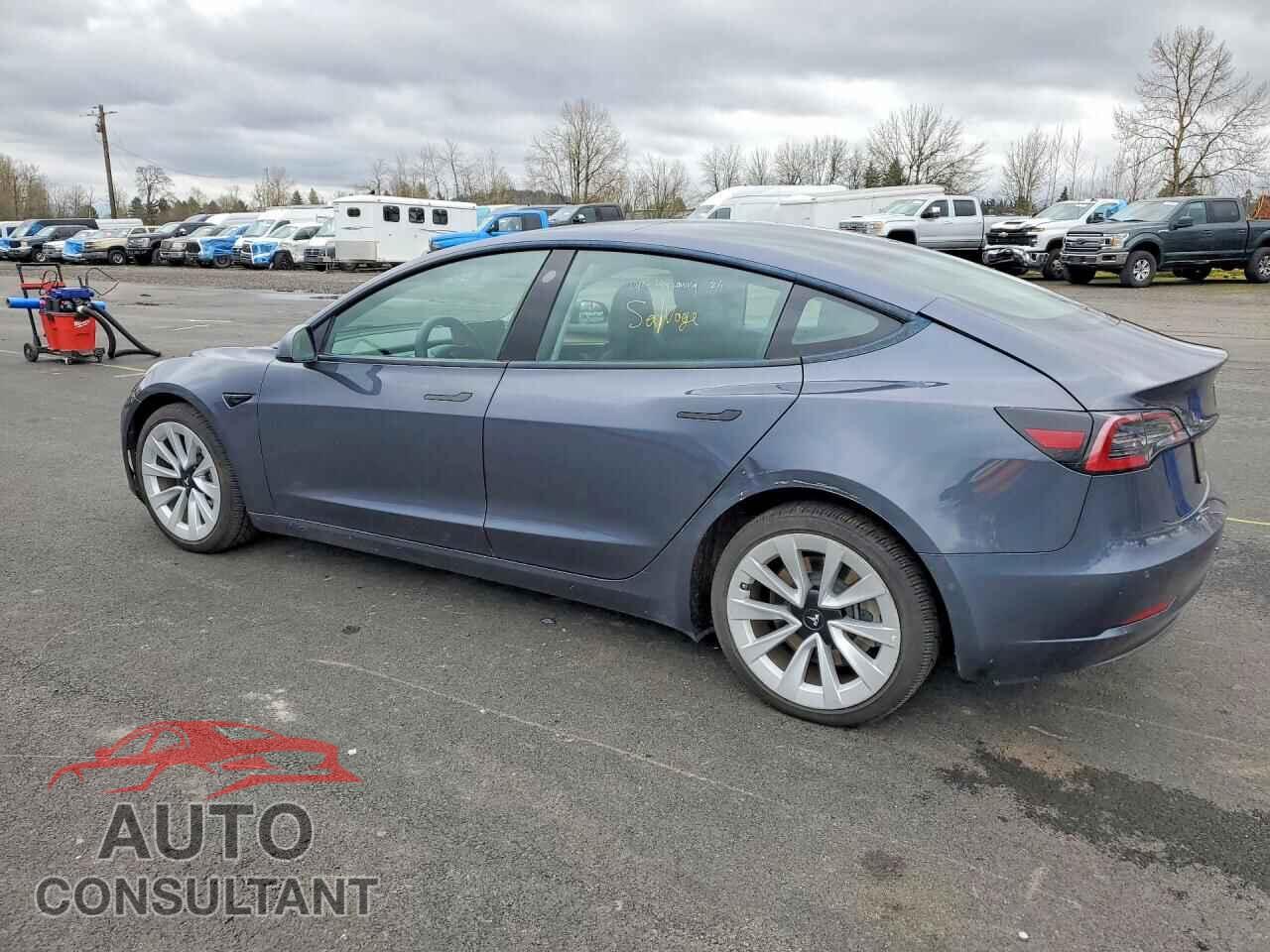 TESLA MODEL 3 2022 - 5YJ3E1EA4NF369703